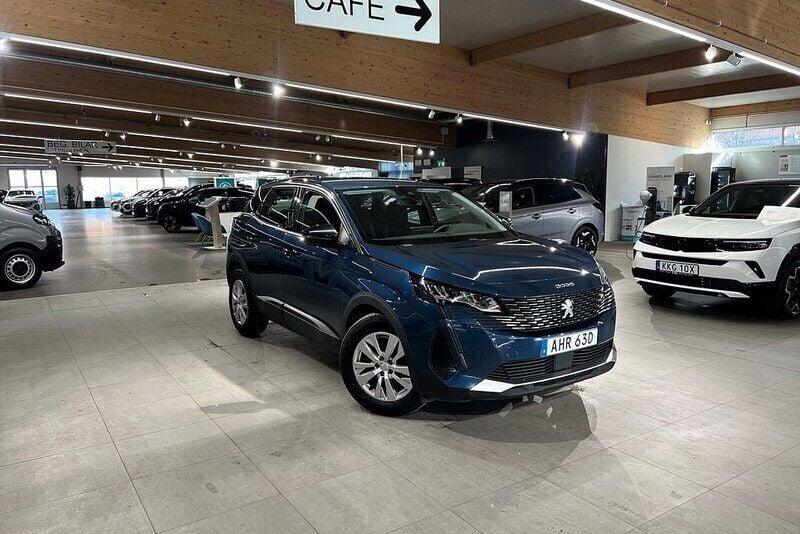 Blå Begagnad 2022 Peugeot 3008 Active SUV | 199 900 kr (Bra pris) - Bild 1/4