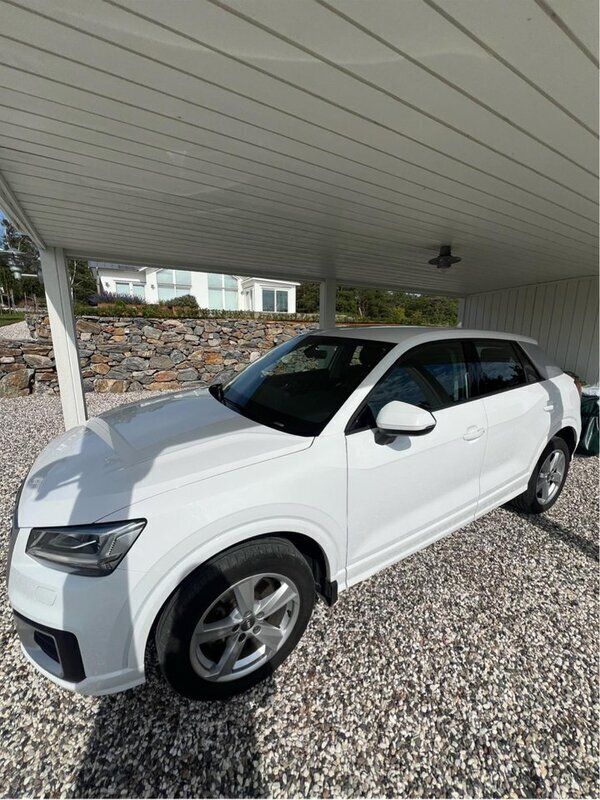 Vit Begagnad 2018 Audi Q2 Proline SUV | 175 000 kr (Marknadspris) - Bild 1/4
