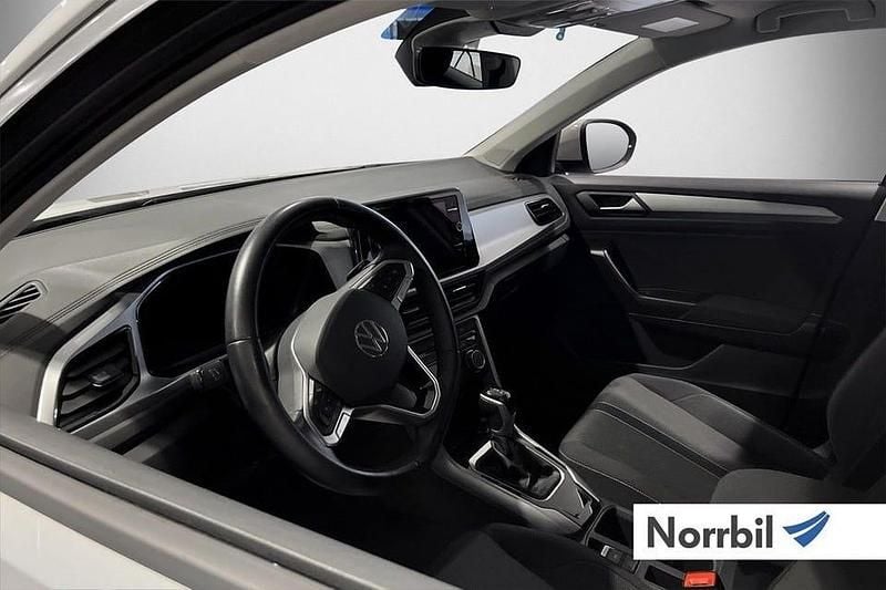 Begagnad VW T-Roc 150 HK (110 kW) 2023 Grå SUV