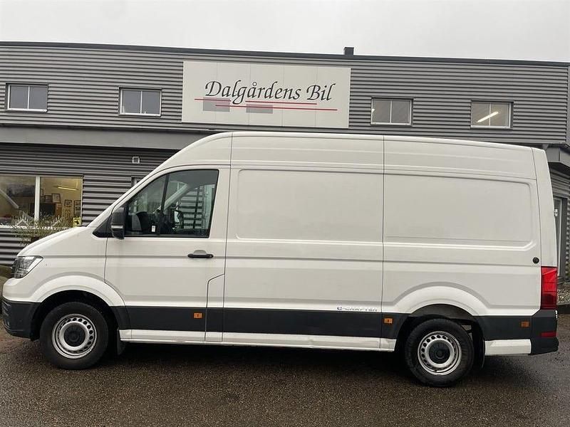 Begagnad VW e-Crafter 100 kW (136 HK) 2019 Vit Van