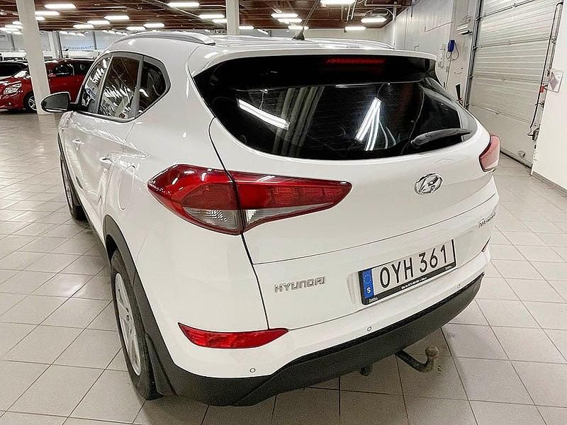 Begagnad Hyundai Tucson 132 HK (97 kW) 2016 Vit SUV