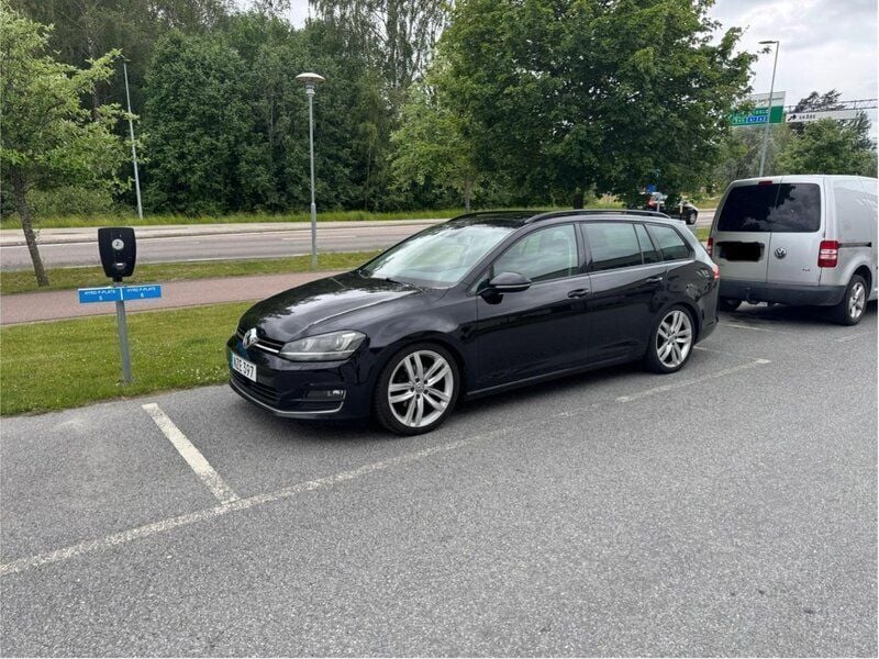 Svart Begagnad 2014 VW Golf VII GT Kombi | 67 000 kr (Bra pris) - Bild 1/4