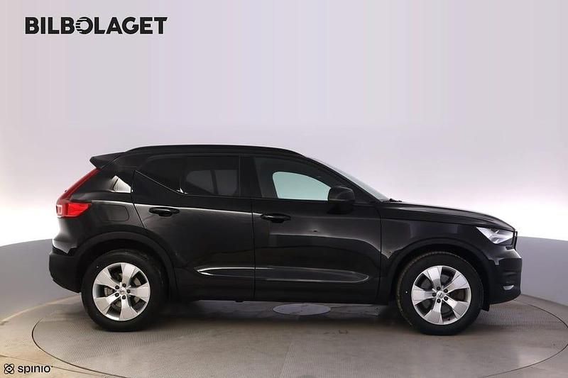 Begagnad Volvo XC40 R-Design 262 HK (192 kW) 2022 SUV