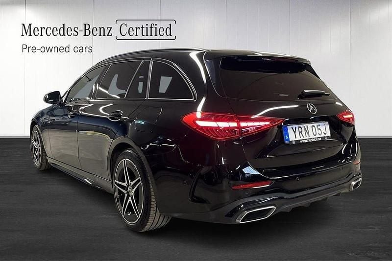 Begagnad Mercedes C300 AMG line 313 HK (230 kW) 2023 Svart Kombi