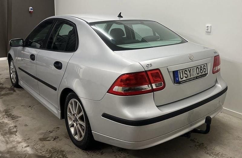 Begagnad Saab 9-3 Linear 150 HK (110 kW) 2004 Grå