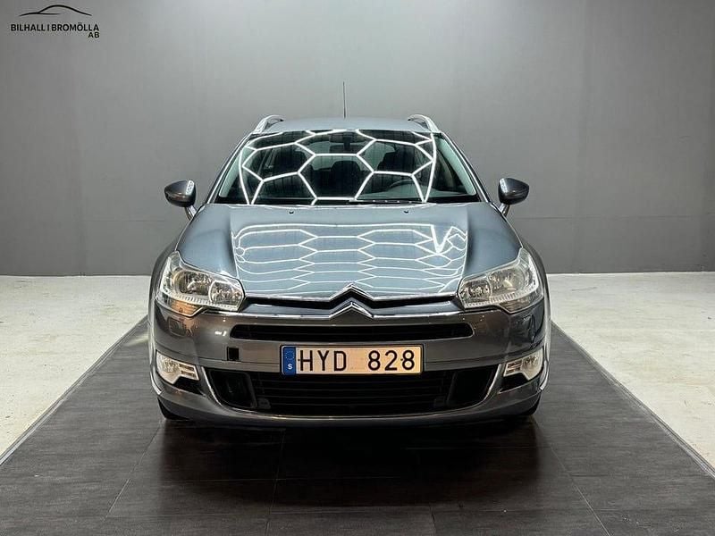 Grå Begagnad 2009 Citroën C5 Kombi | 39 900 kr (Marknadspris) - Bild 1/4