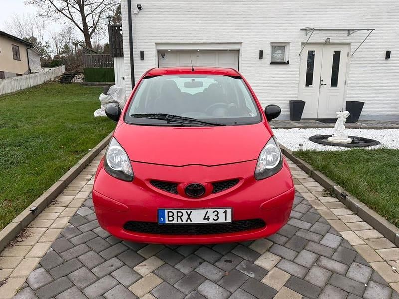 Begagnad Toyota Aygo 68 HK (50 kW) 2008 Halvkombi