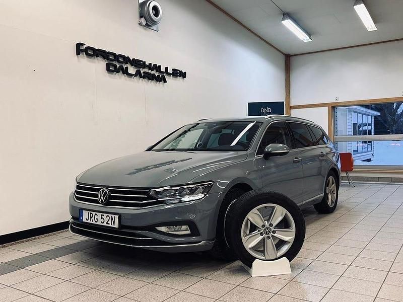Begagnad VW Passat GT 200 HK (147 kW) 2022 Grå Kombi