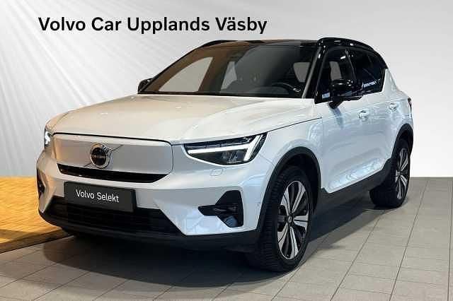 Vit Begagnad 2022 Volvo XC40 Single Motor SUV | 379 900 kr - Bild 1/3