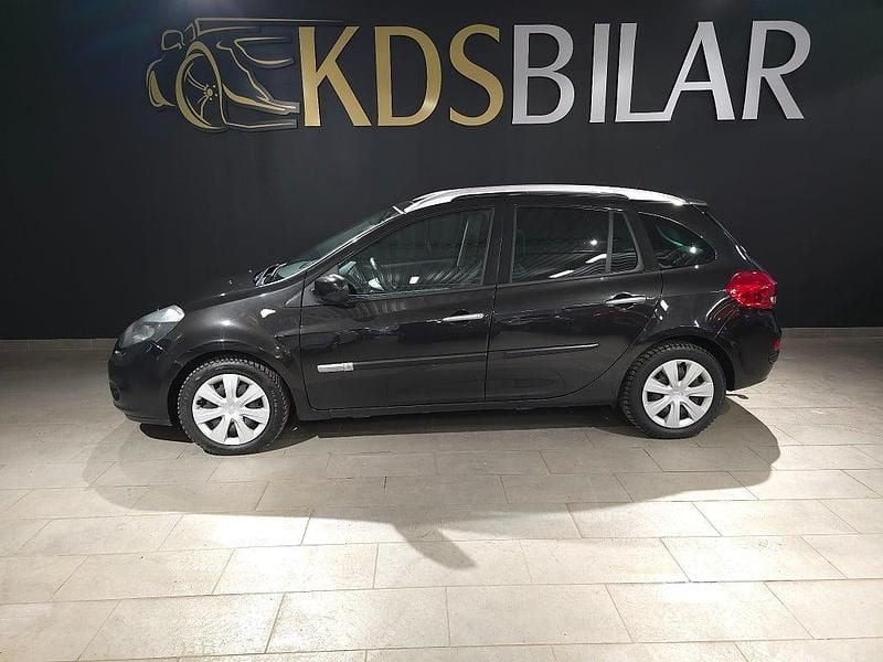 Svart Begagnad 2009 Renault Clio GrandTour Kombi | 59 800 kr - Bild 1/4