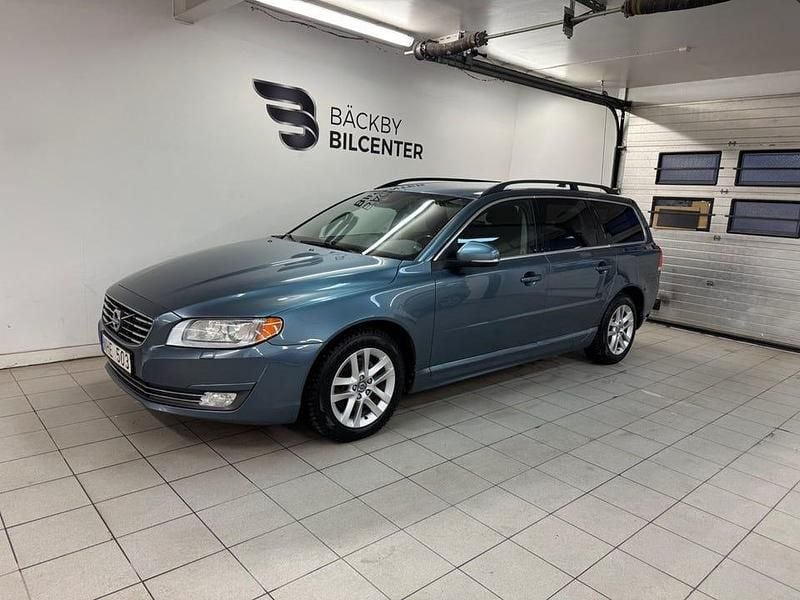 Blå Begagnad 2013 Volvo V70 Momentum Kombi | 94 000 kr (Marknadspris) - Bild 1/4