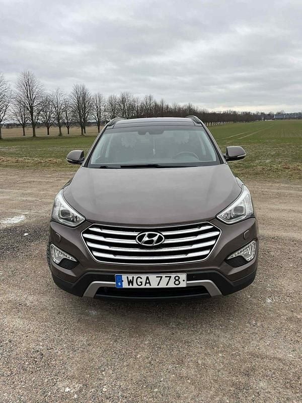 Begagnad Hyundai Grand Santa Fe Premium 197 HK (144 kW) 2014 Frosted mocha SUV