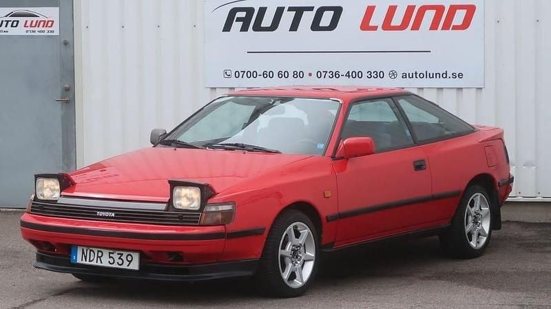 Röd Begagnad 1988 Toyota Celica Sportkupé | 59 900 kr - Bild 1/4
