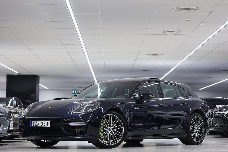 Begagnad Porsche Panamera Sport Turismo 330 HK (242 kW) 2017 Blå Kombi
