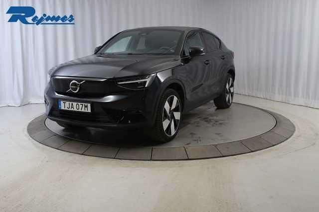 Svart Begagnad 2022 Volvo C40 Ultimate SUV | 379 900 kr (Marknadspris) - Bild 1/4