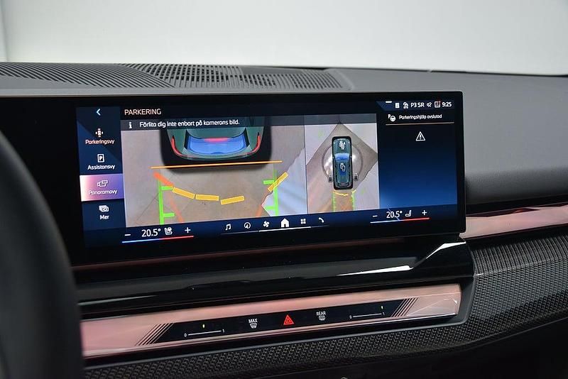 Begagnad BMW i5 M Sport 250 kW (340 HK) 2024 Grön Sedan