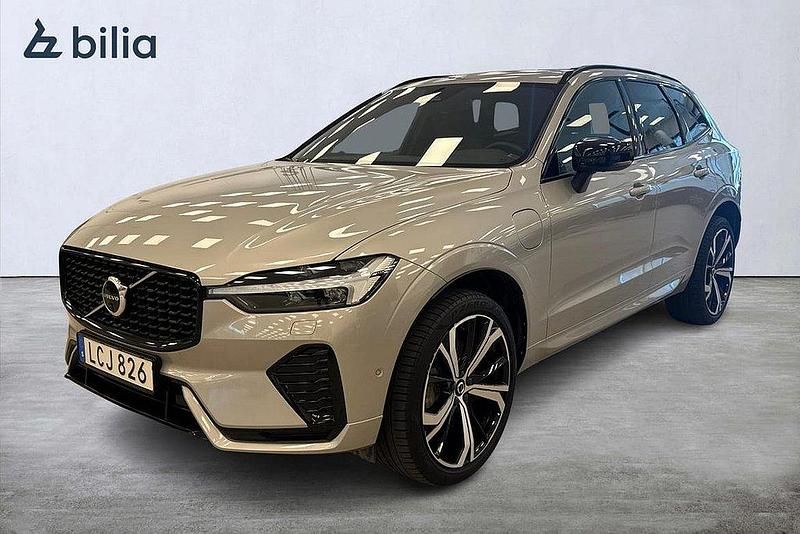 Silver Begagnad 2022 Volvo XC60 R-Design SUV | 529 900 kr (Marknadspris) - Bild 1/3