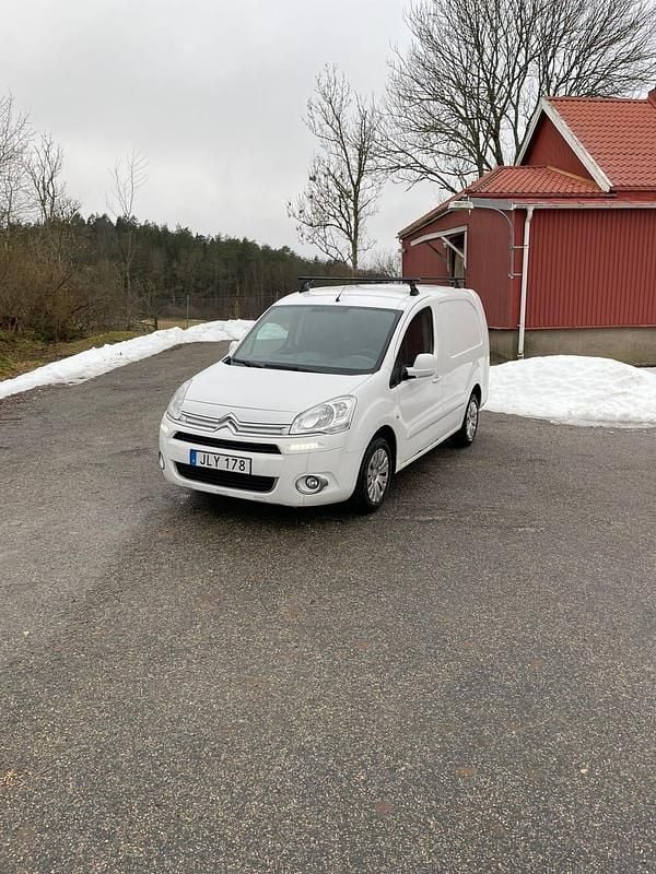Begagnad 2015 Citroën Berlingo Minibuss | 53 000 kr (Marknadspris) - Bild 1/4