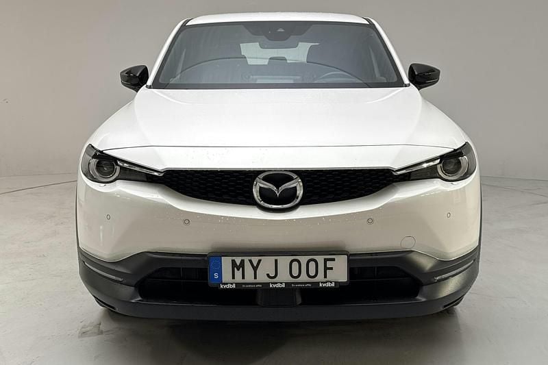 Begagnad Mazda MX30 106 kW (145 HK) 2022 Vit SUV