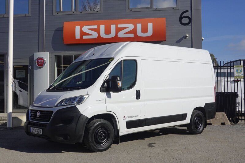 Vit Begagnad 2019 Fiat Ducato Van | 189 900 kr (Superpris) - Bild 1/4