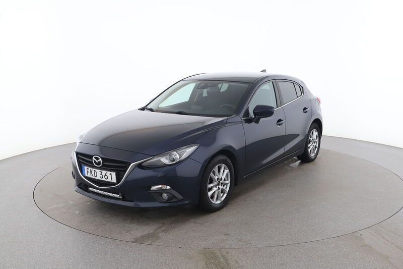 Blå Begagnad 2016 Mazda 3 Inclusive Halvkombi | 129 000 kr (Bra pris) - Bild 1/4