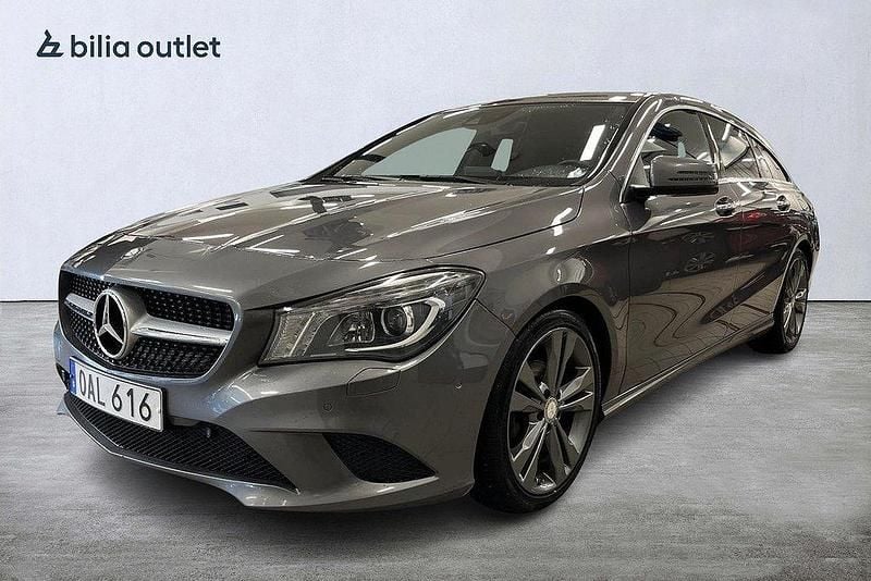 Mörkgrå (grå) Begagnad 2016 Mercedes CLA220 Shooting Brake Kombi | 174 900 kr (Marknadspris) - Bild 1/3