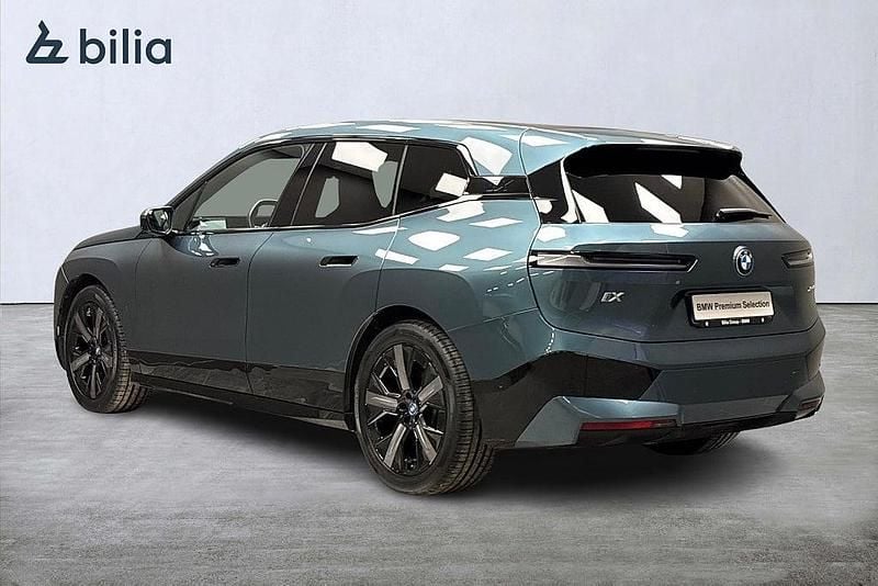 Begagnad BMW iX Comfort Edition 239 kW (326 HK) 2022 Blå SUV
