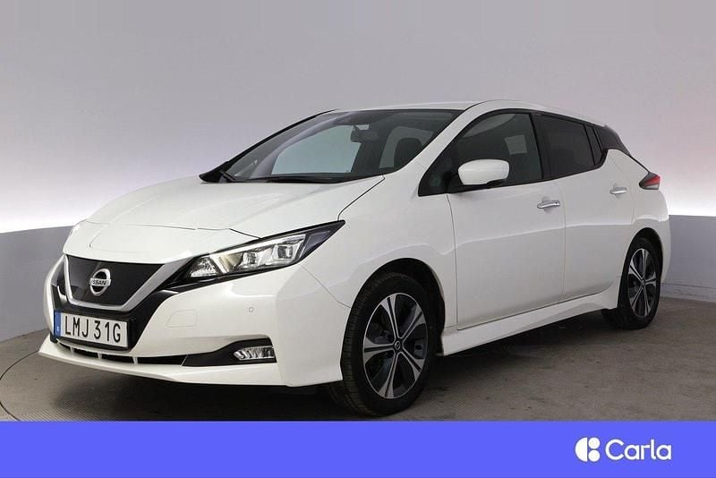 Vit Begagnad 2021 Nissan Leaf 360º Halvkombi | 213 900 kr (Marknadspris) - Bild 1/3