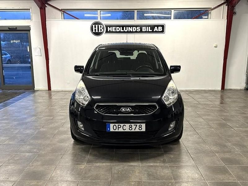 Begagnad Kia Venga Comfort 125 HK (91 kW) 2014 Svart Halvkombi