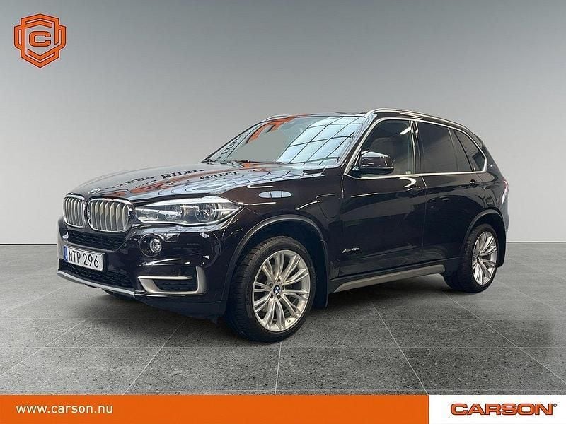 Brun Begagnad 2016 BMW X5 SUV | 359 900 kr (Lite dyr) - Bild 1/3