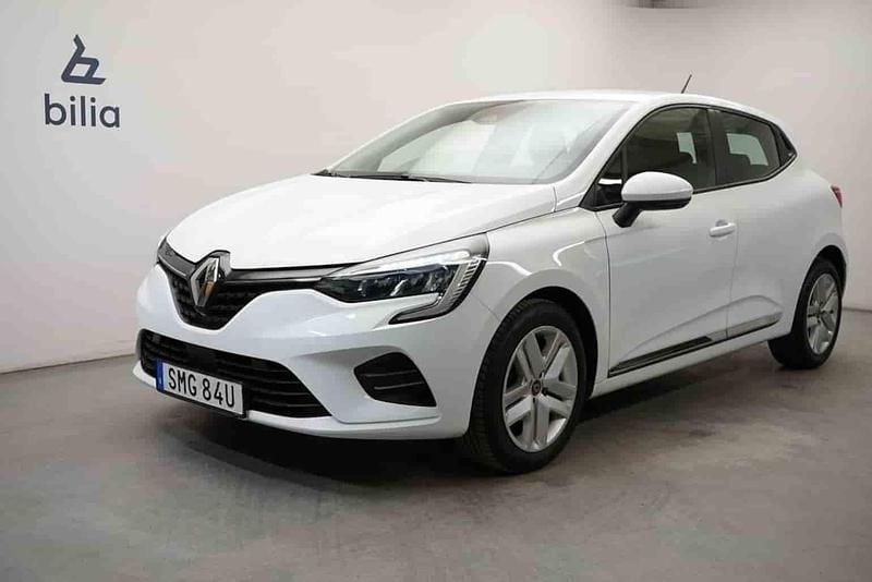 Vit Begagnad 2023 Renault Clio V Halvkombi | 149 900 kr (Marknadspris) - Bild 1/1