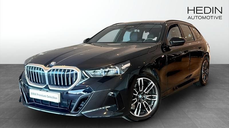 Begagnad BMW 530e Comfort Edition 299 HK (219 kW) 2025 Svart Kombi
