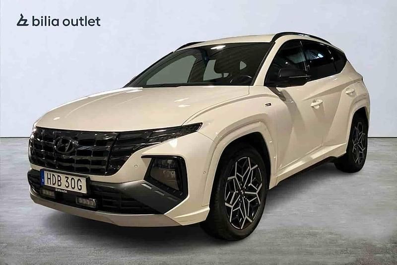 Vit Begagnad 2022 Hyundai Tucson SUV | 284 900 kr - Bild 1/1