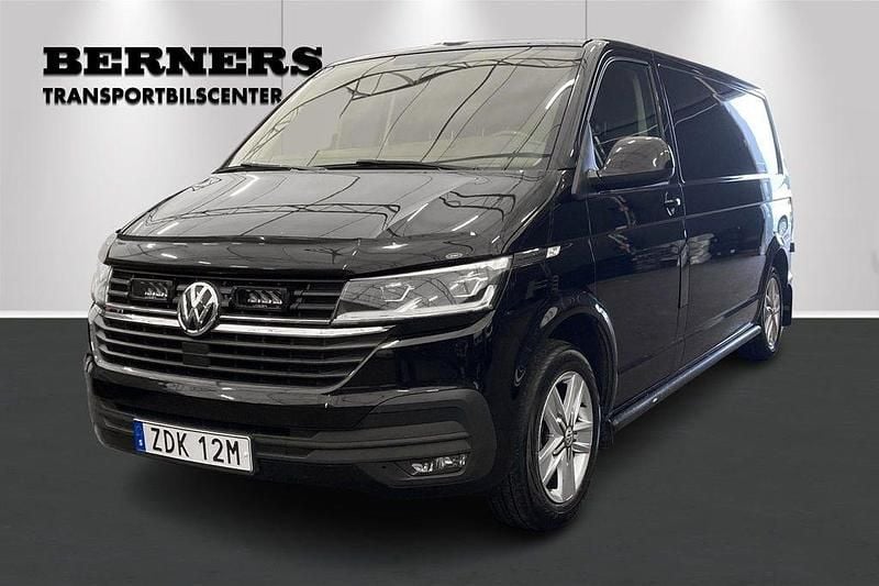 Svart Begagnad 2021 VW T6.1 Van | 389 900 kr (Dyr) - Bild 1/4
