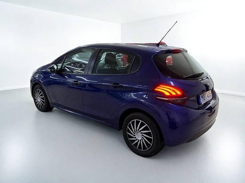 Begagnad Peugeot 208 68 HK (50 kW) 2015 Mörkblå Halvkombi