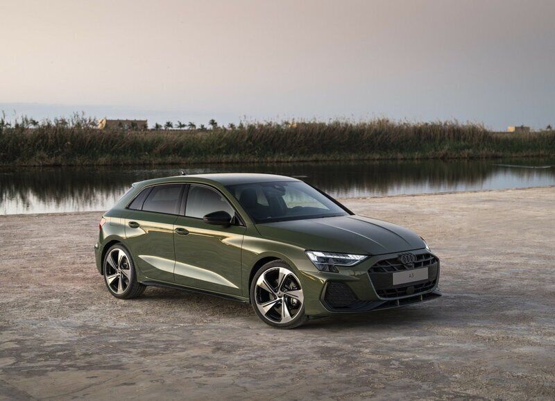 Ny 2025 Audi A3 Sportback e-tron Proline Sedan | 458 900 kr (Bra pris) - Bild 1/1