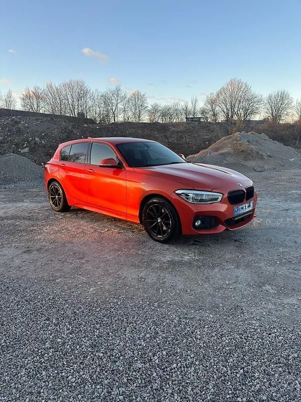 Begagnad 2016 BMW 120 M Sport Halvkombi | 149 000 kr (Lite dyr) - Bild 1/4