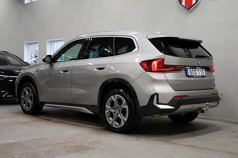 Begagnad BMW X1 xLine 245 HK (180 kW) 2022 Silver SUV