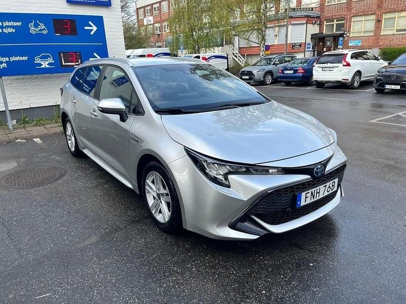 Begagnad 2020 Toyota Corolla Kombi | 208 000 kr (Bra pris) - Bild 1/4