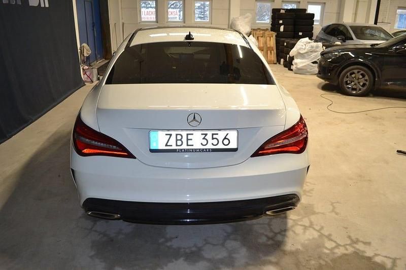 Begagnad Mercedes CLA200 AMG 156 HK (114 kW) 2017 Vit Sportkupé