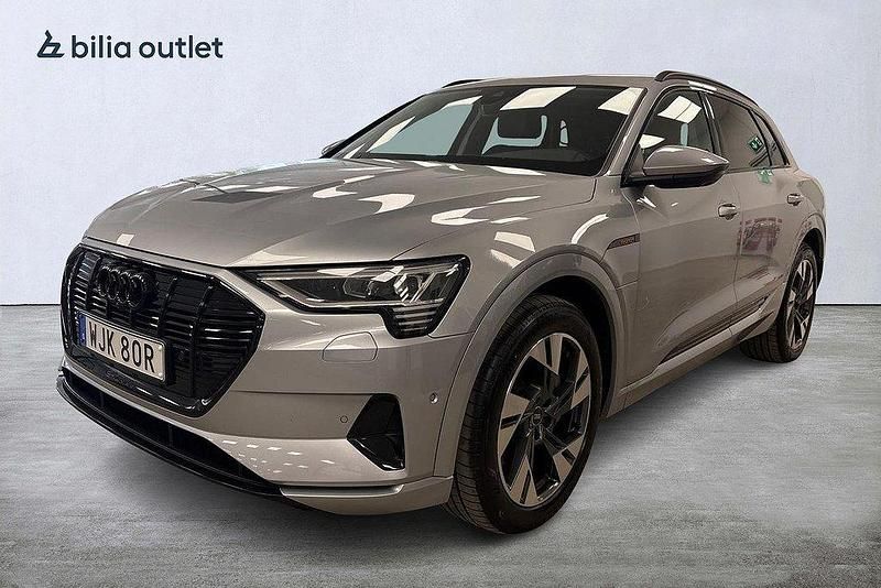 Silver Begagnad 2021 Audi e-tron Proline SUV | 384 000 kr (Marknadspris) - Bild 1/3