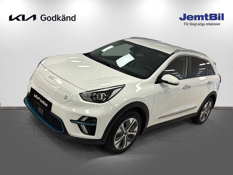 Vit Begagnad 2022 Kia e-Niro Advance SUV | 299 000 kr (Marknadspris) - Bild 1/4