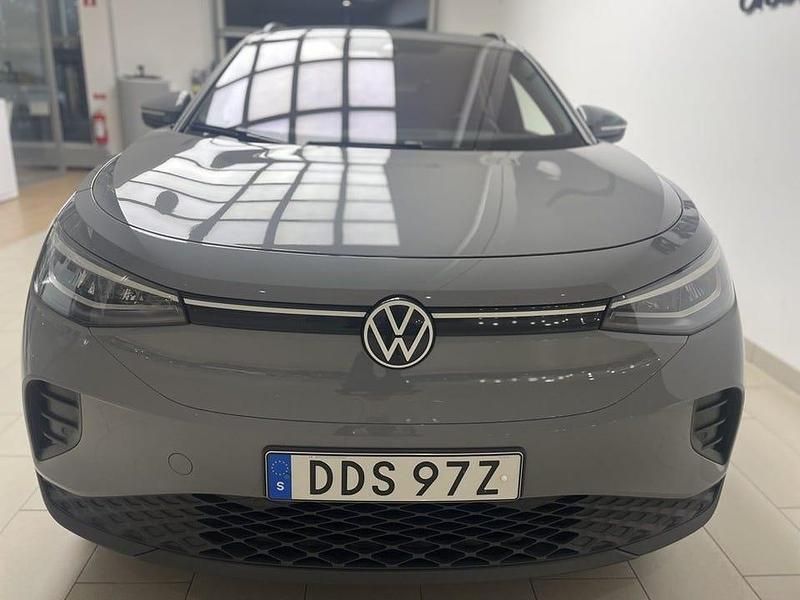 Begagnad VW ID.4 Pro Performance 150 kW (204 HK) 2023 Moonstone grey SUV