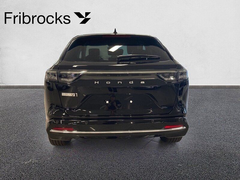 Begagnad Honda e:Ny1 Advance 150 kW (204 HK) 2024 Svart SUV