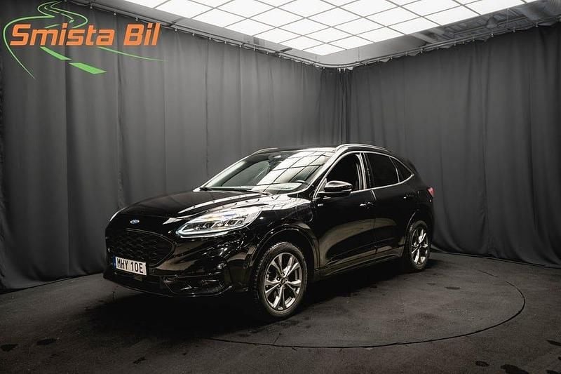 Svart Begagnad 2022 Ford Kuga ST-Line SUV | 238 900 kr (Marknadspris) - Bild 1/3
