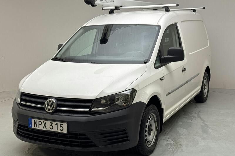 Vit Begagnad 2018 VW Caddy Minibuss | 119 000 kr - Bild 1/4