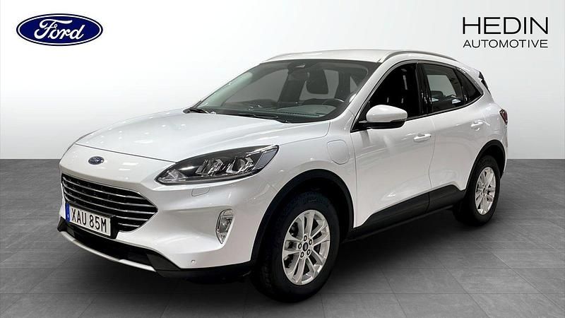 Vit (white) Begagnad 2023 Ford Kuga Titanium SUV | 269 900 kr (Marknadspris) - Bild 1/4