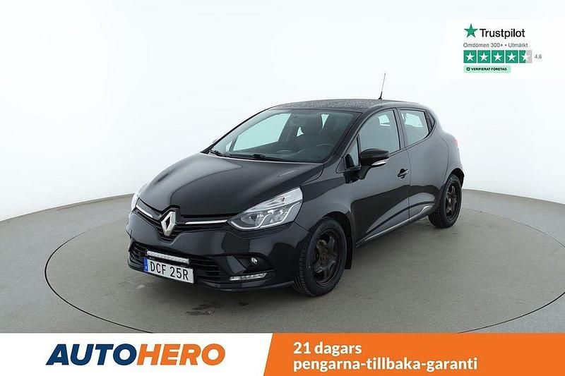 Svart Begagnad 2019 Renault Clio IV Zen Halvkombi | 89 000 kr (Marknadspris) - Bild 1/4