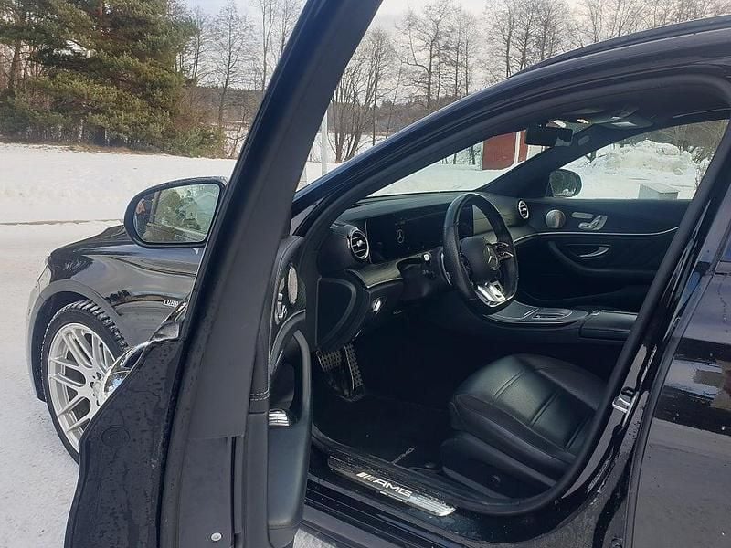 Begagnad Mercedes E53 AMG AMG 435 HK (319 kW) 2022 Obsidian black metallic Kombi