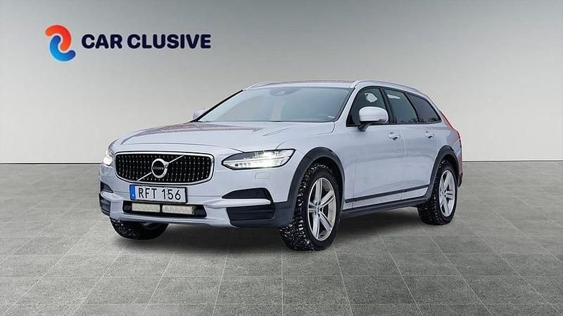 Begagnad Volvo V90 CC Momentum 193 HK (141 kW) 2018 Silver Kombi